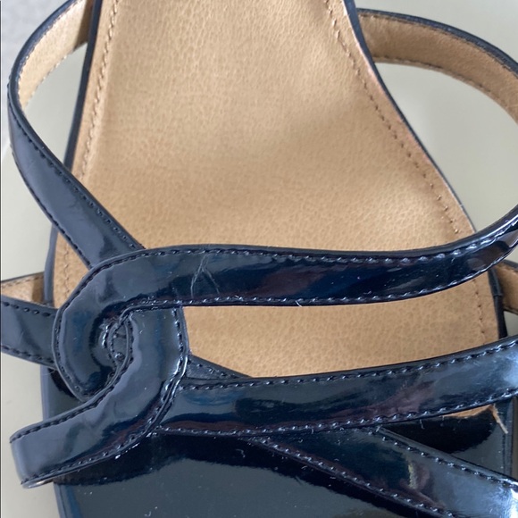 SOLD SOLD - Picture 12 of 14